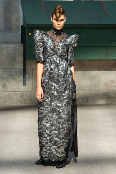 Look 53